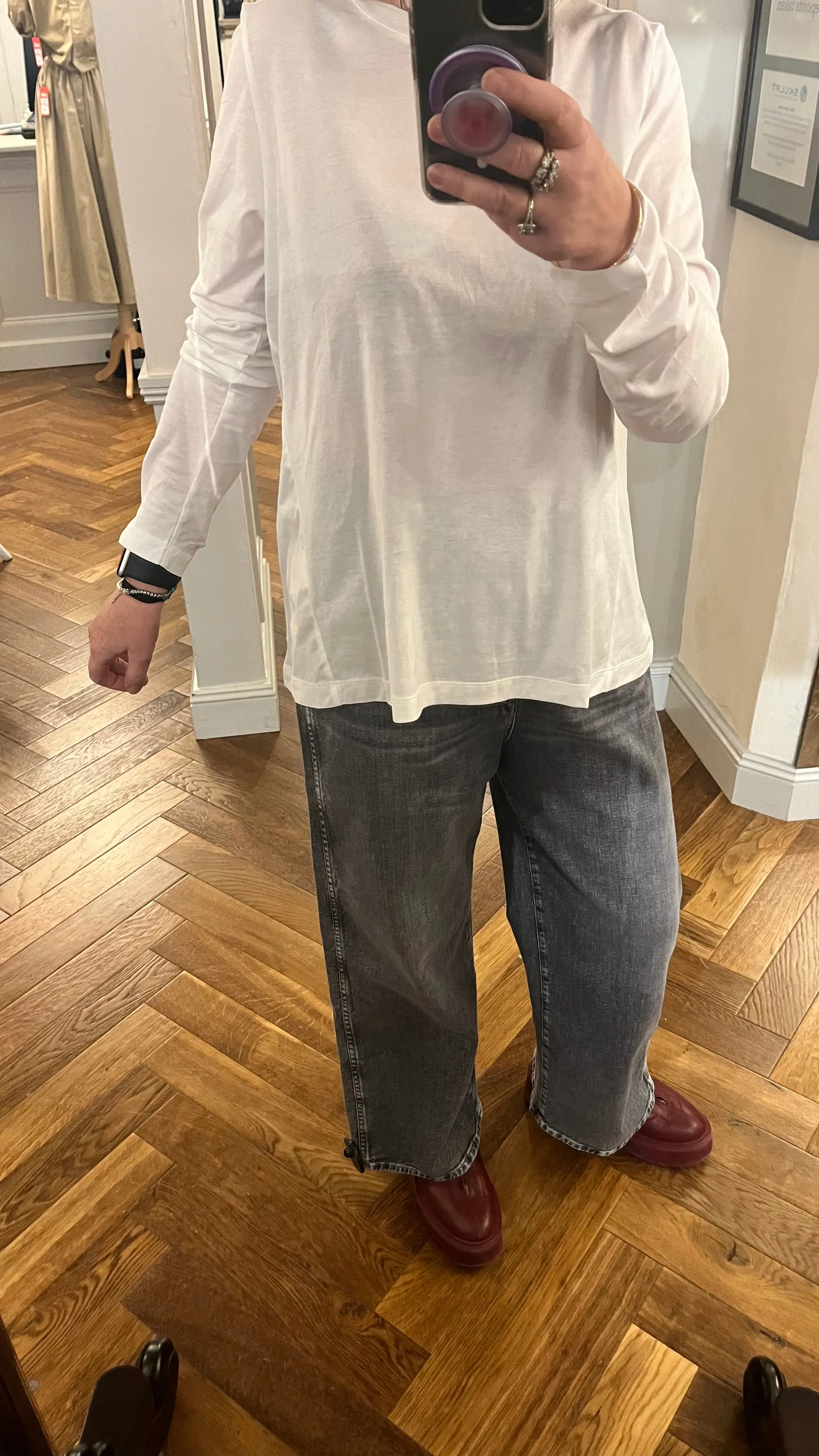 Lis Lareida Temin Long Sleeve Tee in White