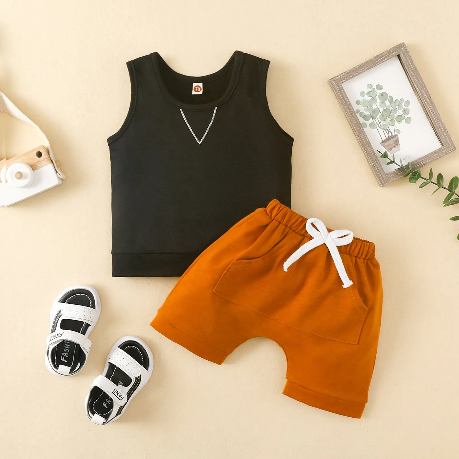 LOUIE Summer Outfit