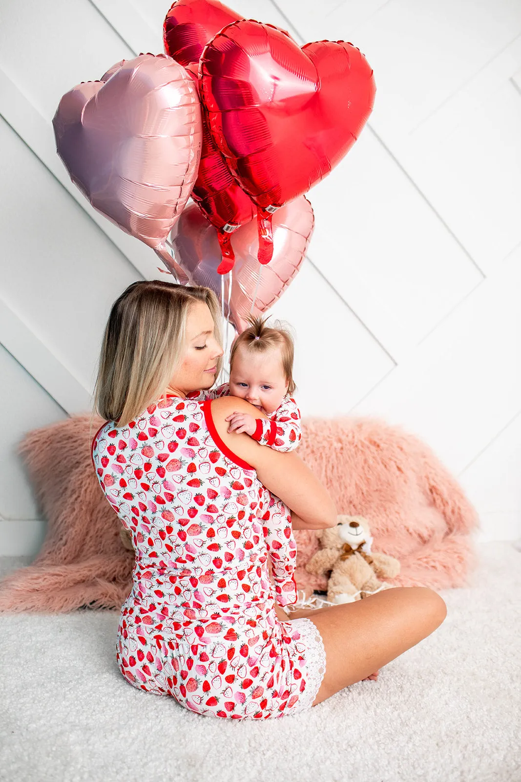 Strawberry Fields Mom Shorts set